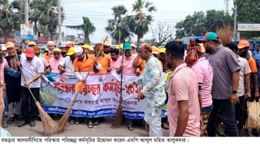 আদমদীঘিতে পরিচ্ছন্নতা কর্মসূচির উদ্বোধন করলেন এমপি মহিদ